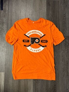 Philadelphia Flyers NHL T-Shirt Fanatics Size Small